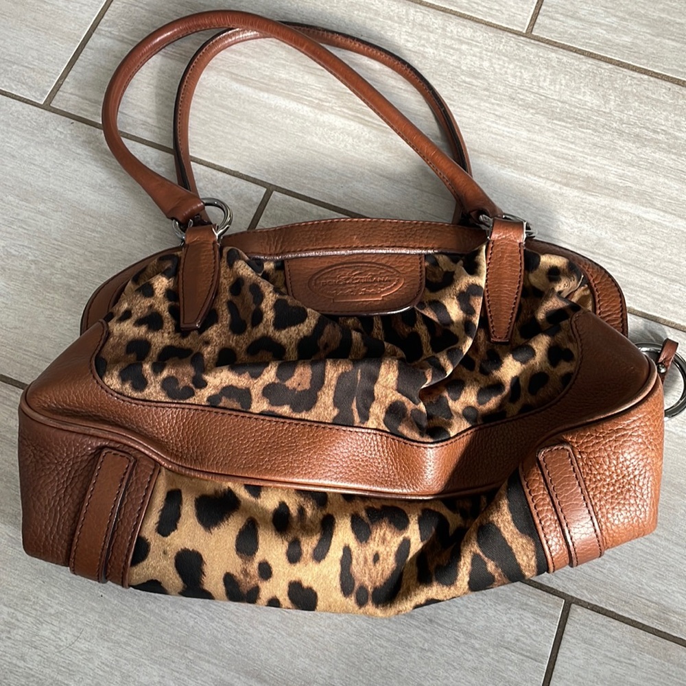 Dolce and Gabbana leopard tote